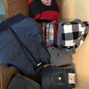 Lot of boys size 2t name brand clothes